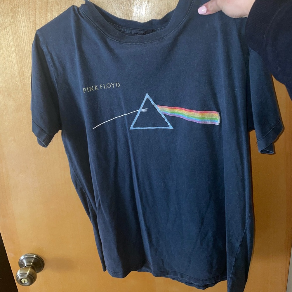 PINK FLOYD BAND SHIRT